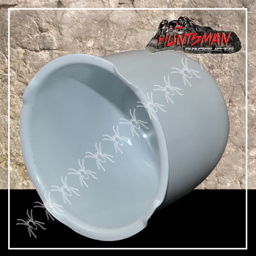 2X WHITE WHEEL CENTRE CAP- 83MM-86MM WHEEL CENTRES - Image 4