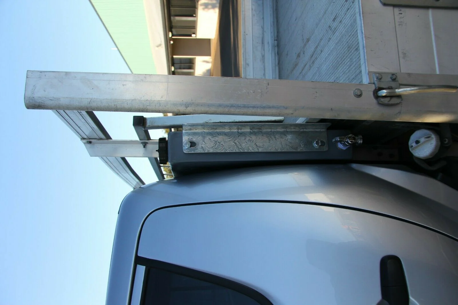 35 LITRE SLIMLINE HEADBOARD WATER TANK & MOUNT KIT. PRV35-HB-MK - Image 4