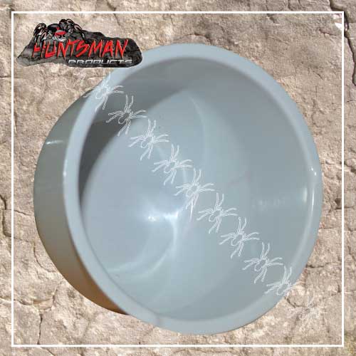 4X WHITE WHEEL CENTRE CAP- 74MM - Image 3